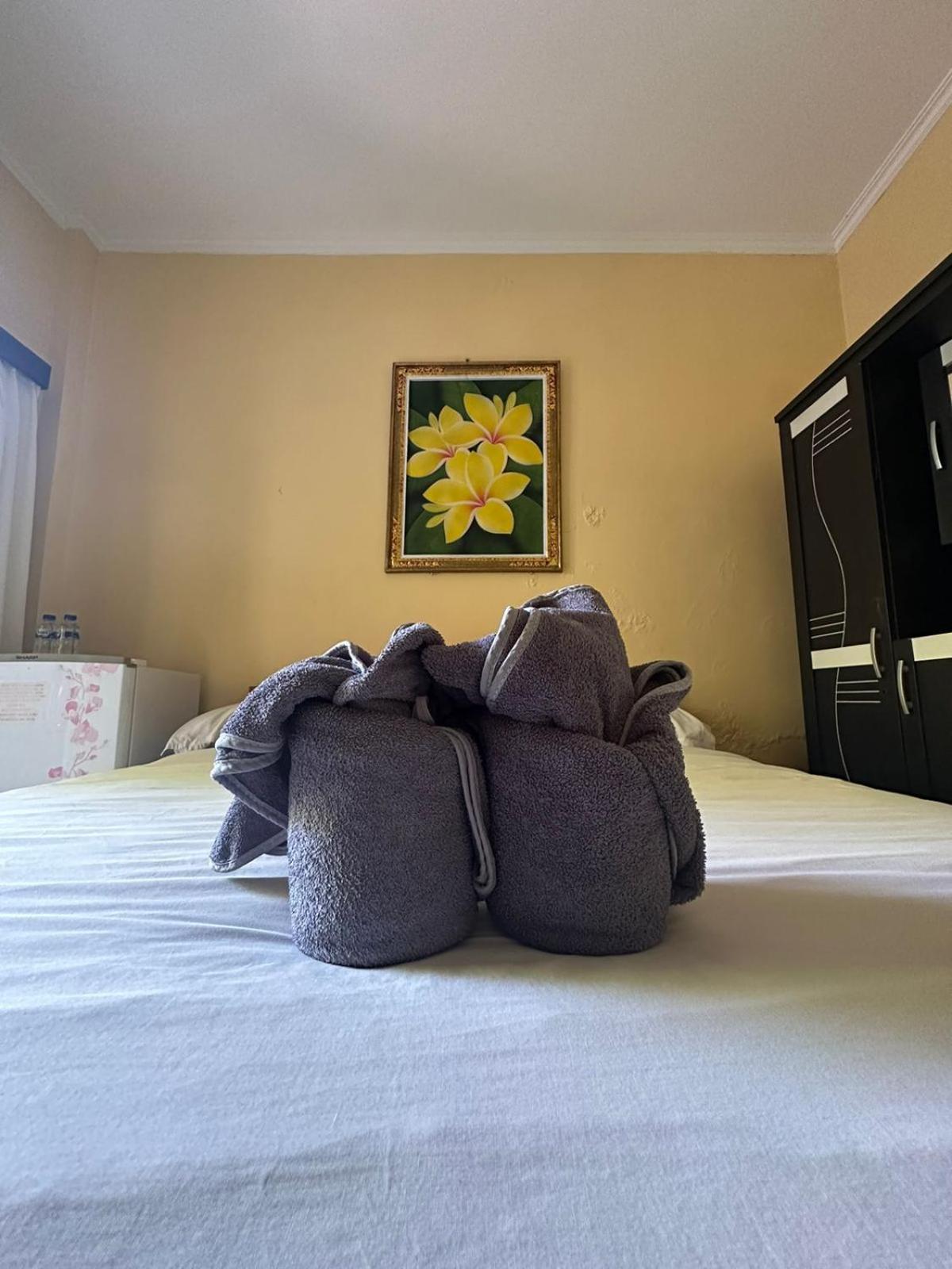 Sari Buana Bed & Breakfast Kuta Lombok Exterior foto