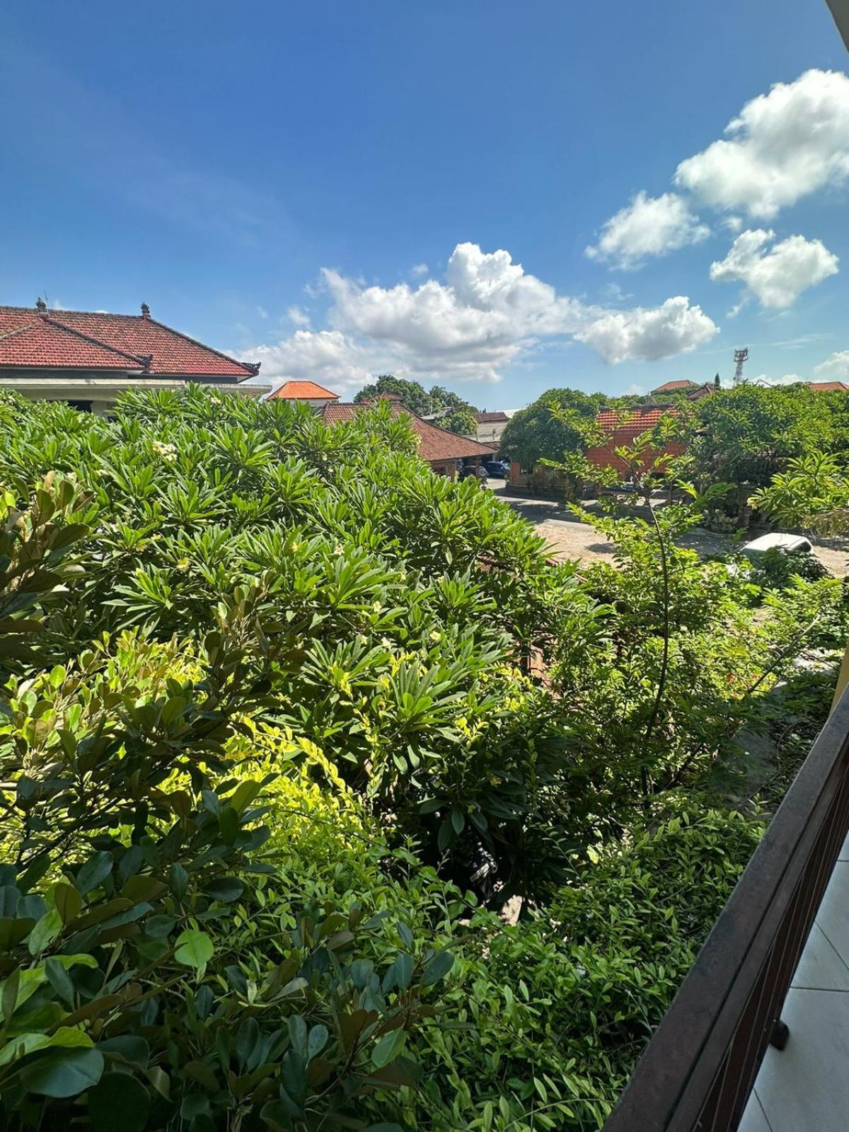 Sari Buana Bed & Breakfast Kuta Lombok Exterior foto