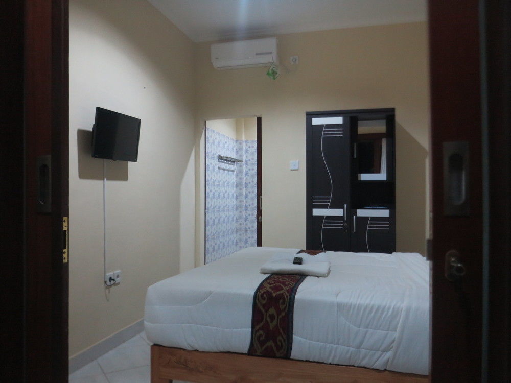Sari Buana Bed & Breakfast Kuta Lombok Exterior foto